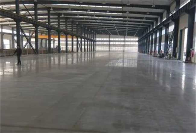 好評(píng)如潮；環(huán)氧自流平